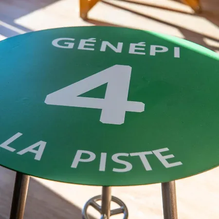 شقة Le Cosy Des Angles, Avec Terrasse, Vues Sur Les Pistes Et Matemale *