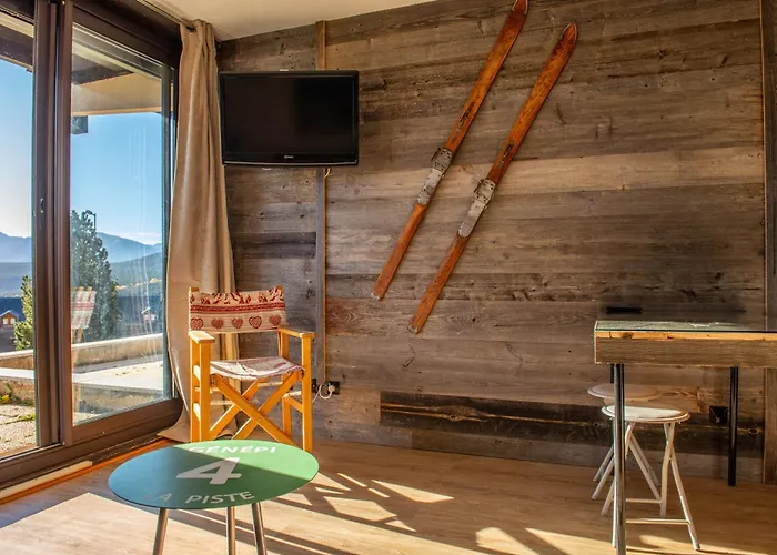 L'ourson Des Angles, Avec Terrasse, Vues Sur Les Pistes Et Matemale