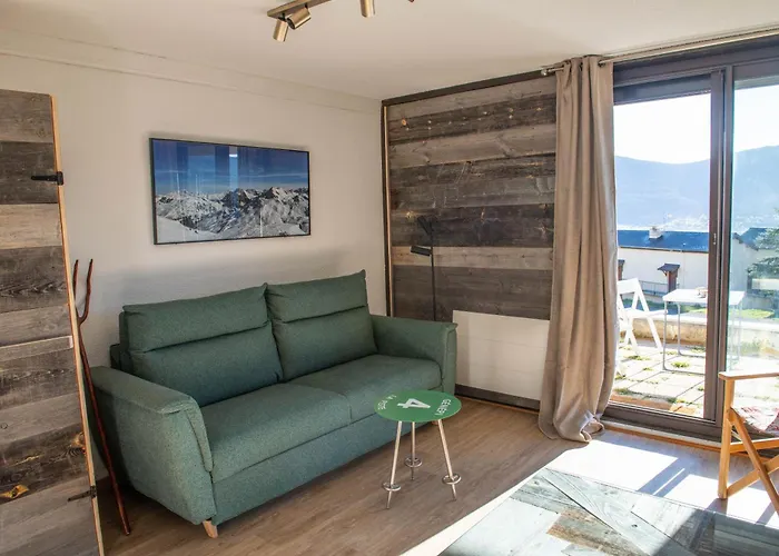 L'ourson Des Angles, Avec Terrasse, Vues Sur Les Pistes Et Matemale Apartamento